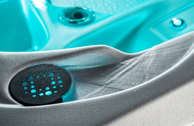 Vortex Water Cascade