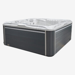 Hudson River Three Quarter