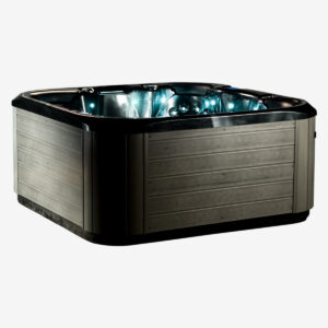 Mt Cascade Three Quarter