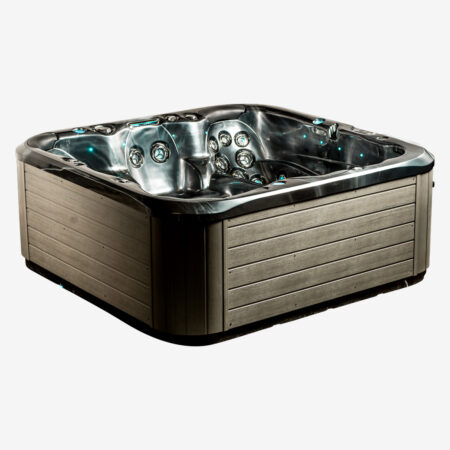 Mt Louis Three quarter