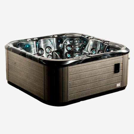 Mt Sawback Three Quarter